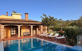 Villa “Pool & Sun”
